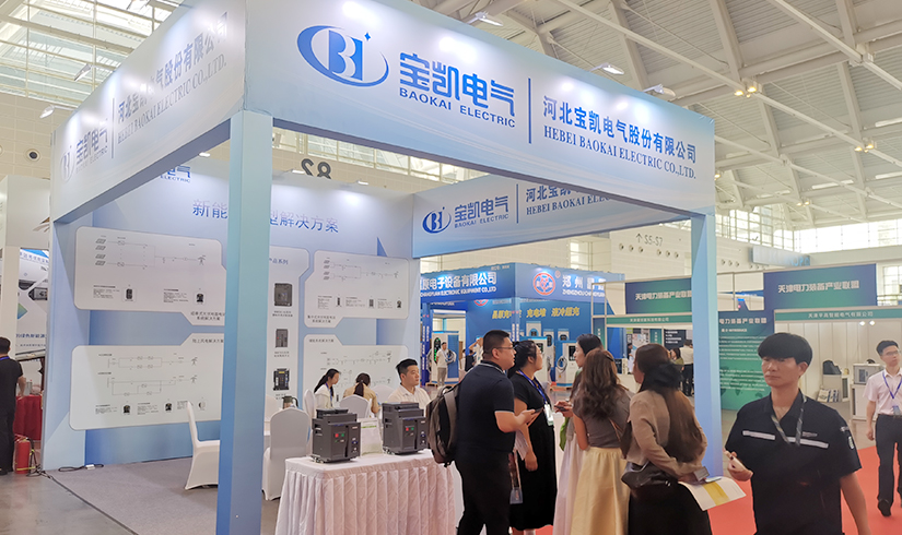 暴击行业天花板！pa视讯电气硬核技术亮相天津清洁能源展，引央视记者及能源产业巨头现场“挖宝”